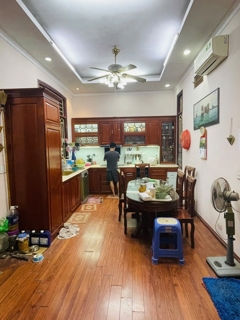 Bán Nhà Lò Đúc 50m2– ô tô tránh, đỗ trong nhà, gần Hồ Gươm – 11.3 tỷ