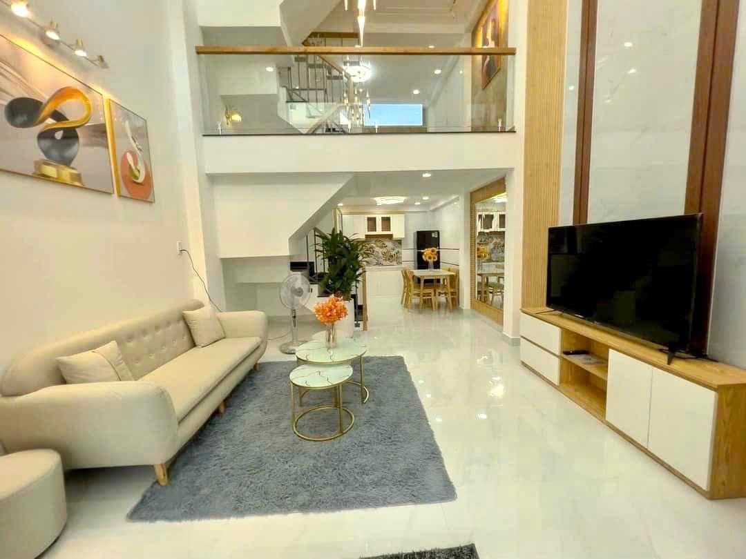 Bán nhà 4 tấm kiên cố hẻm hơi Lò Siêu, P. 16, Quận 11 , SHR,