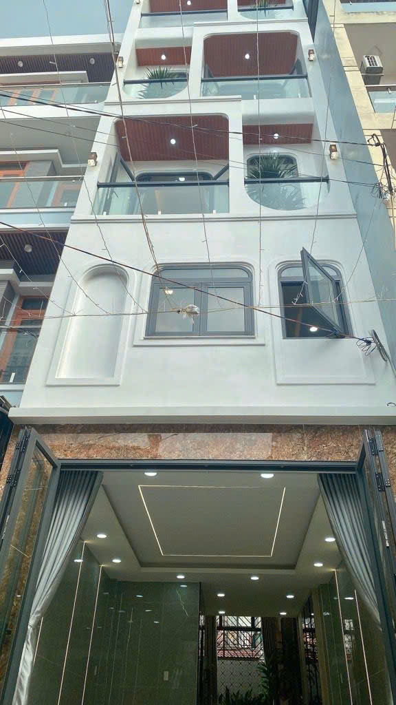 Nhà Mới Xây Gần Chợ Gò Xoài Bình Tân - DT: 72m2 (4mx18m) - Thang Máy - HXH - Đúc 4 Lầu 5PN Nhỉnh 8 Tỷ TL Mạnh