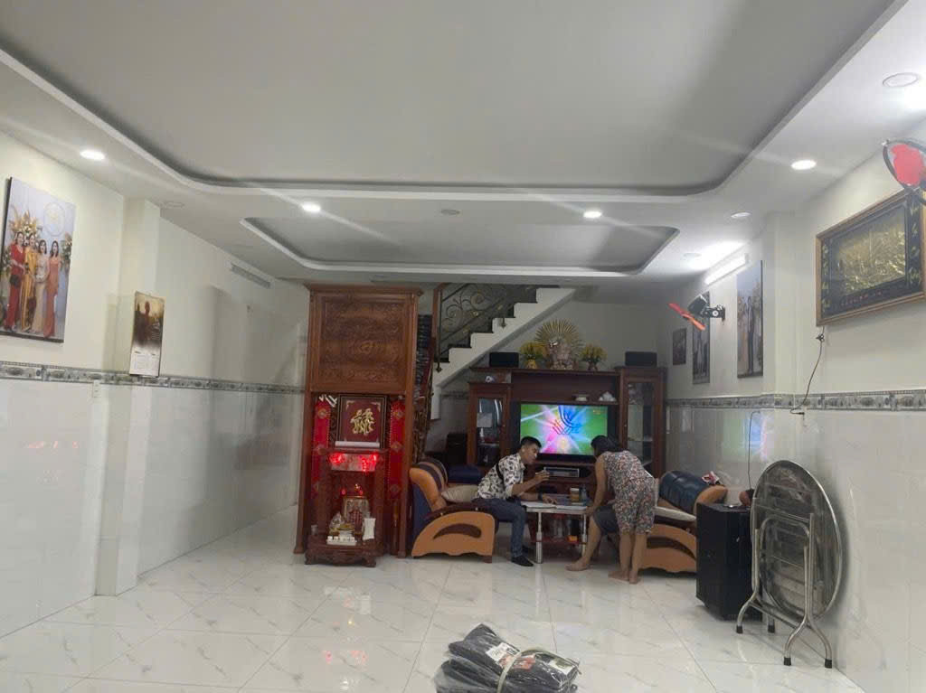 Bán nhà HXH 5m x 18m x 2 Tầng giá 5.9 tỷ Phường Bình Hưng Hoà A