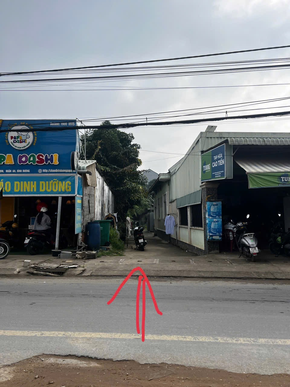 Lô Đất sát bên Chợ Búng, cách đường Nhà Thờ Búng chỉ 30m, xe ô tô ra vào Oke