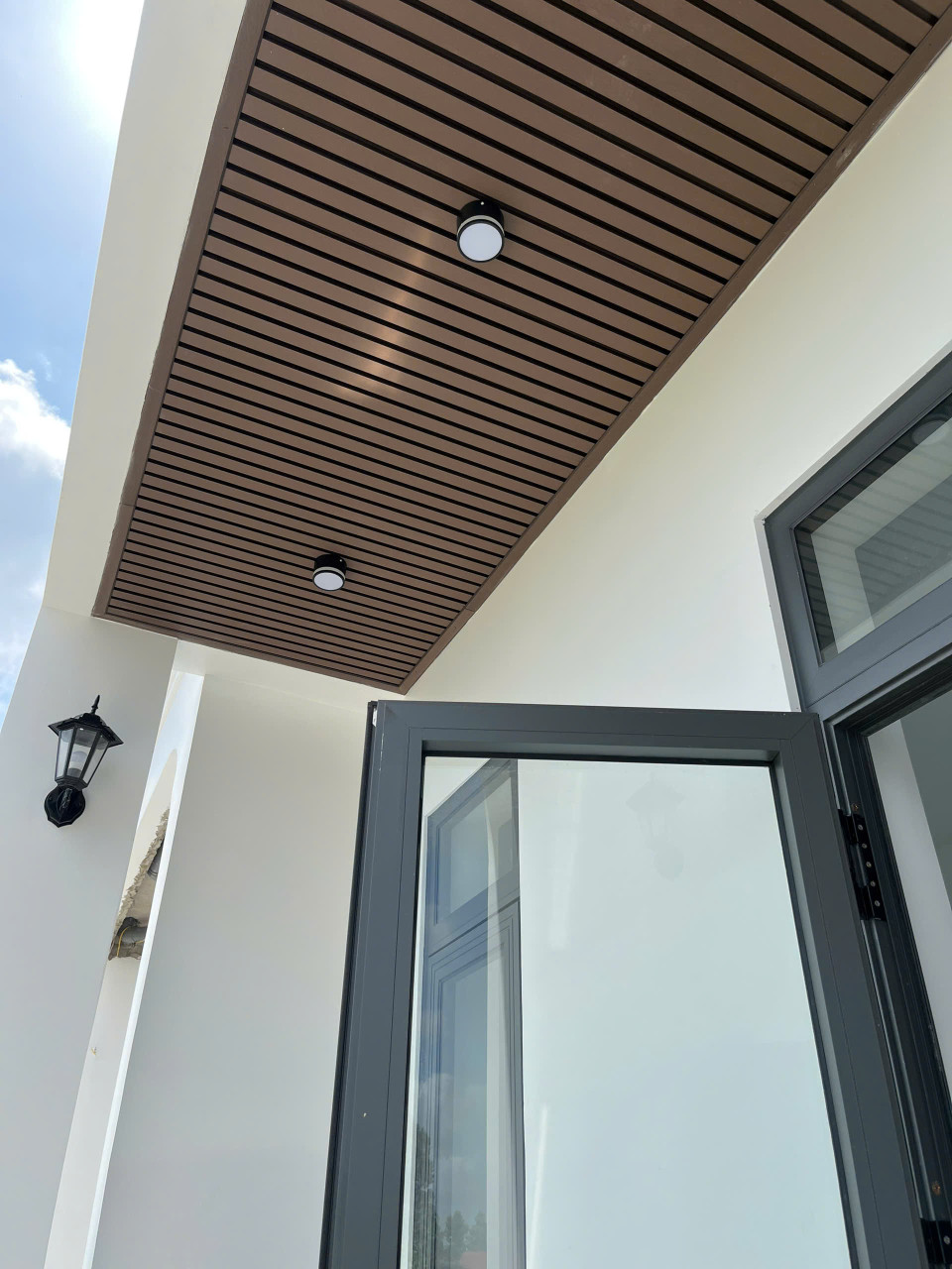 🏘NHÀ ĐẸP MỚI XÂY GIÁ FULL 3ty560 TL NẰM NGAY TRUNG TÂM THÀNH PHỐ THỦ DẦU MỘT