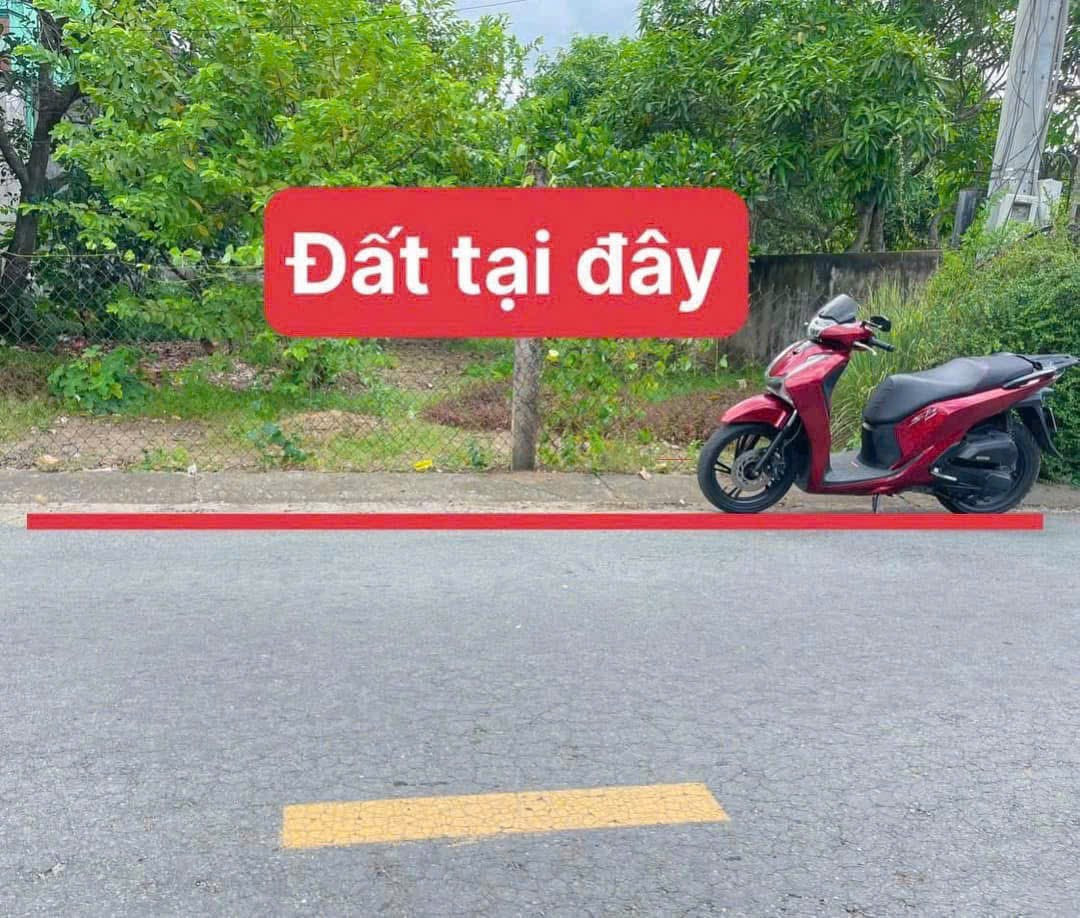 Bán 11x42m full thổ cư, mặt tiền Long Bình, Bến Lức, Long An, giá rẻ chỉ 5 tỷ