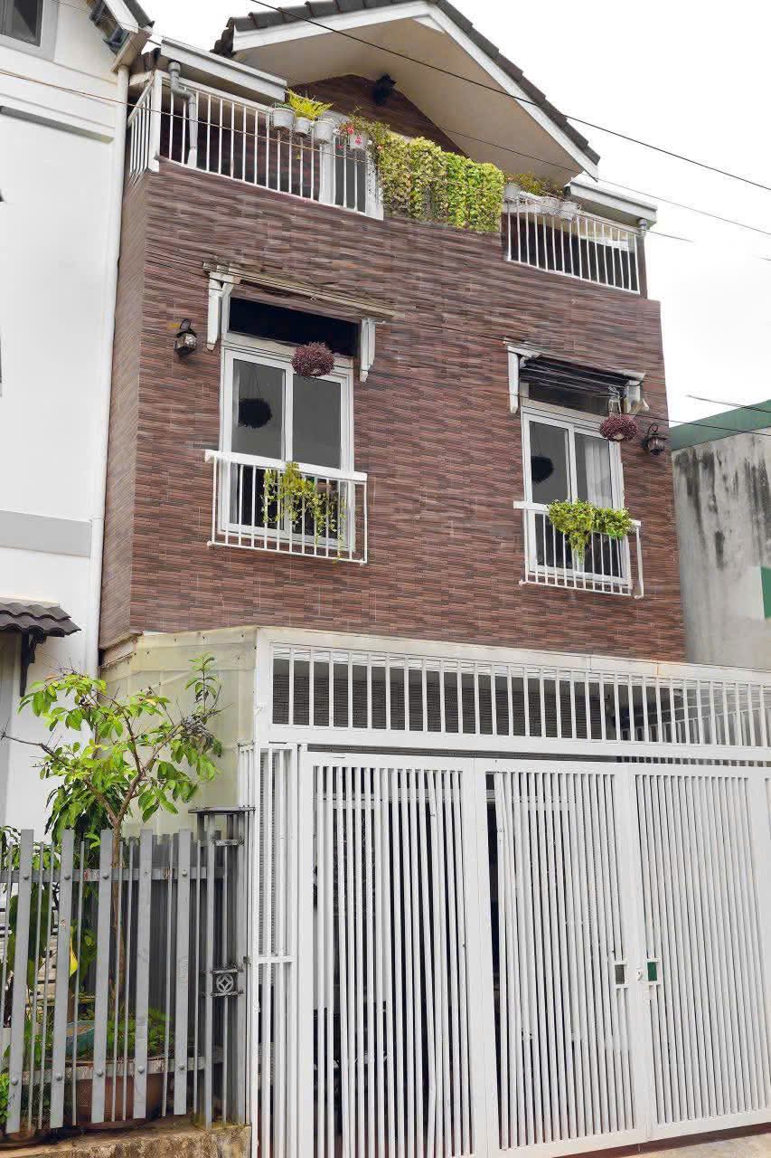 Cho thuê nhà 8 phòng 20 triệu/tháng phường 9 Đà Lạt