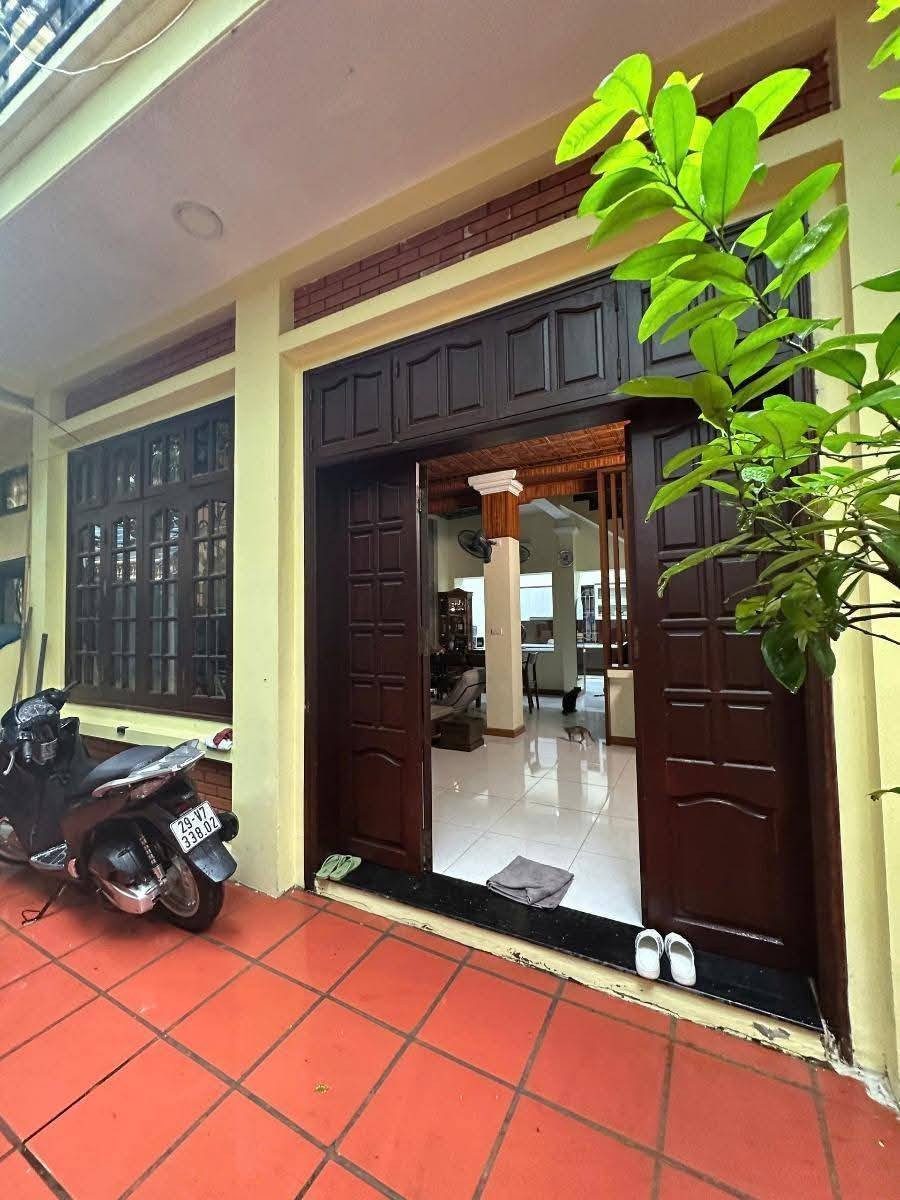 BÁN NHÀ PHÂN LÔ ĐƯỜNG LƯƠNG THẾ VINH. 80M2 - 3 TẦNG. MT 5,8M.