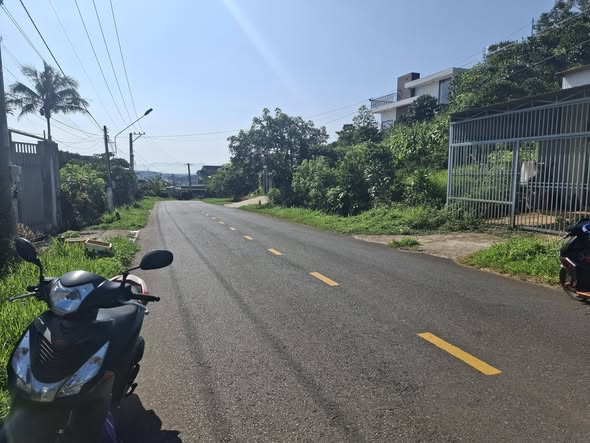 bán đất mặt tiền Lương văn Can- Sẵn thổ cư- Bảo Lộc