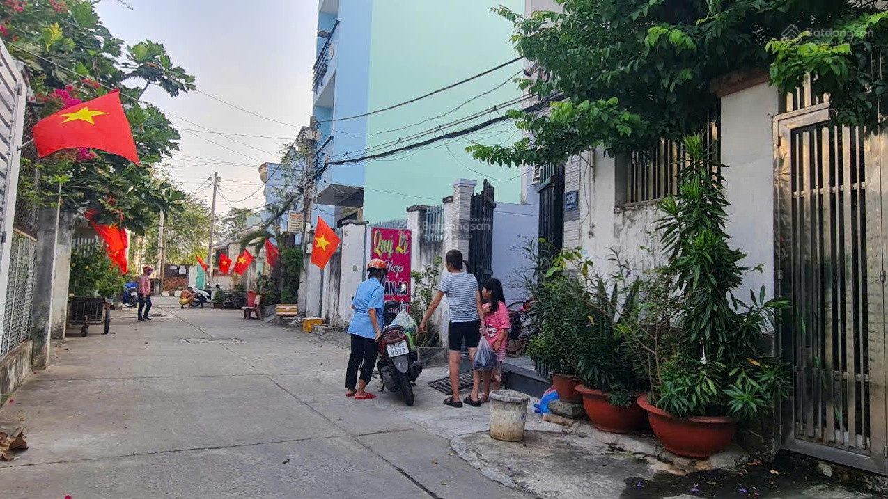 Mặt tiền KD Lưu Hữu Phước, Q. 8, 119m2 ngang 4.5m, giá nhỉnh 5 tỷ. LH: 0939345129