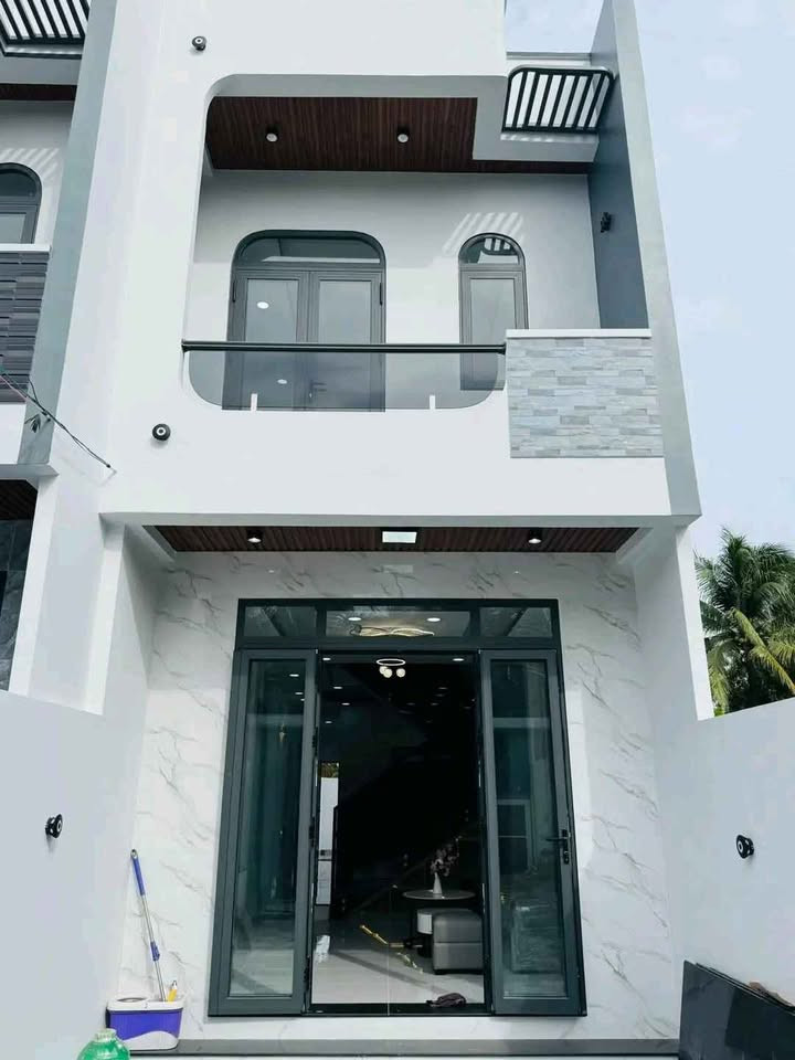 🏠 BÁN GẤP NHÀ 65M² - 2PN - LƯU VĂN TẾ - CHỈ 2.05 TỶ - CẦN BÁN LIỀN TAY!