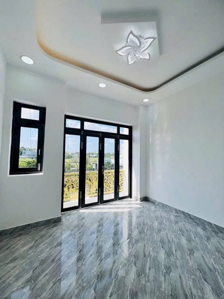 🎉 BẤT NGỜ CUỐI NĂM - NHÀ MỚI TINH LƯU VĂN TẾ 70m2 CHỈ 2.4 TỶ!