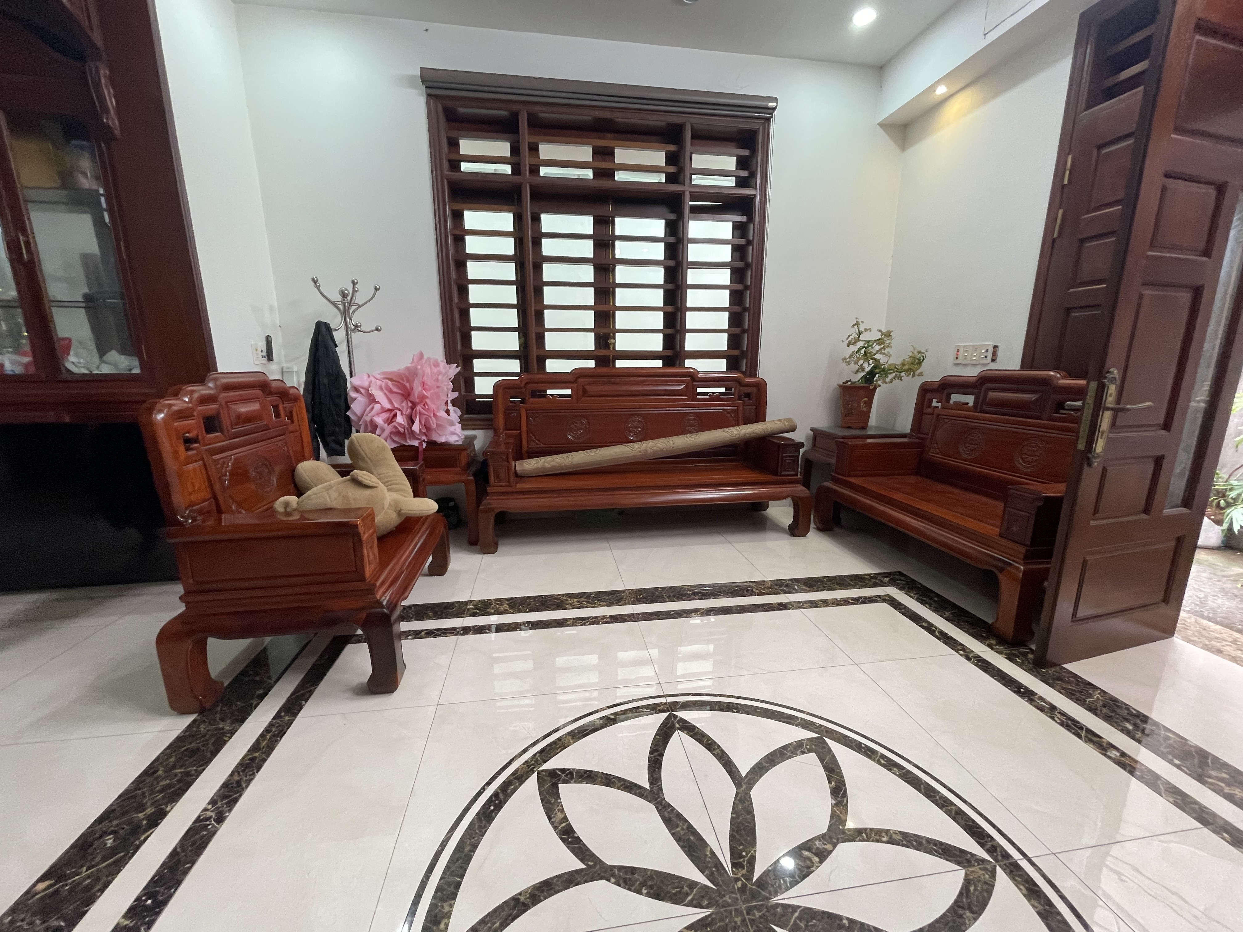 HIẾM , VỊ TRÍ ĐẮC ĐỊA, NHÀ 3 TẦNG ĐÌNH BẢNG- TỪ SƠN - DÂN TRÍ CAO - TIỆN ÍCH NGẬP TRÀN.