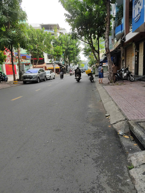 Cho thuê MBKD, Q11 chợ điện tử Nhật Tảo 10tr/th