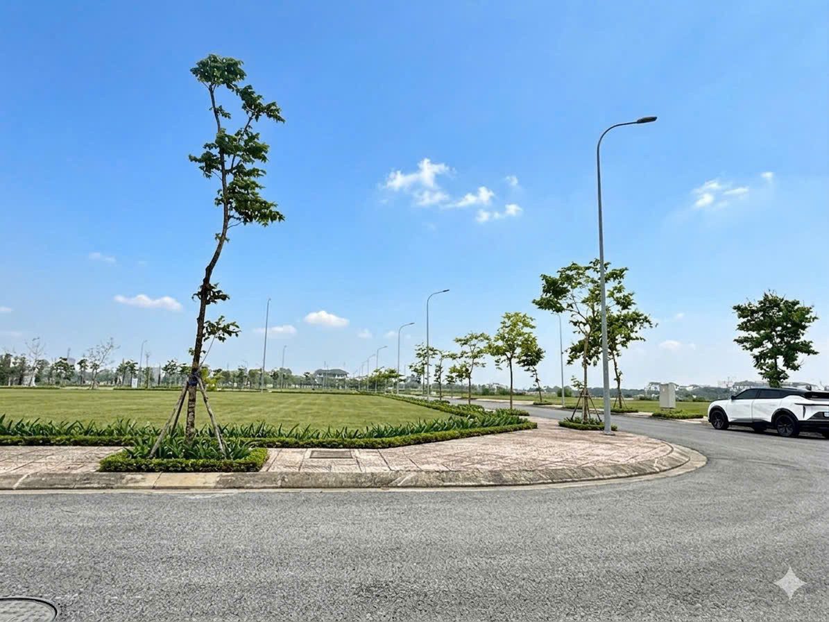 BÁN ĐẤT NAM VĨNH YÊN – LÔ GÓC 2 MẶT TIỀN CỰC HIẾM ĐẸP DT122,5m MT9m SẴN SỔ GIÁ 5,880 TỶ 0988296228