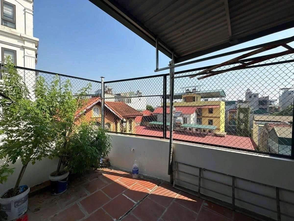 Bán nhà Lý Sơn (Long Biên) 48m, 4 tầng, mt 3.6m, giá 12.9 tỷ