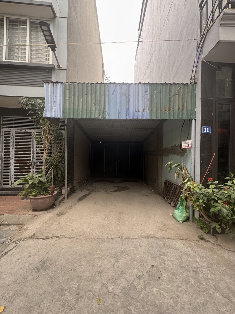 Bán đất Lý Sơn - Phân Lô - Oto - 53m nhỉnh 6 tỷ ( Thương Lượng)