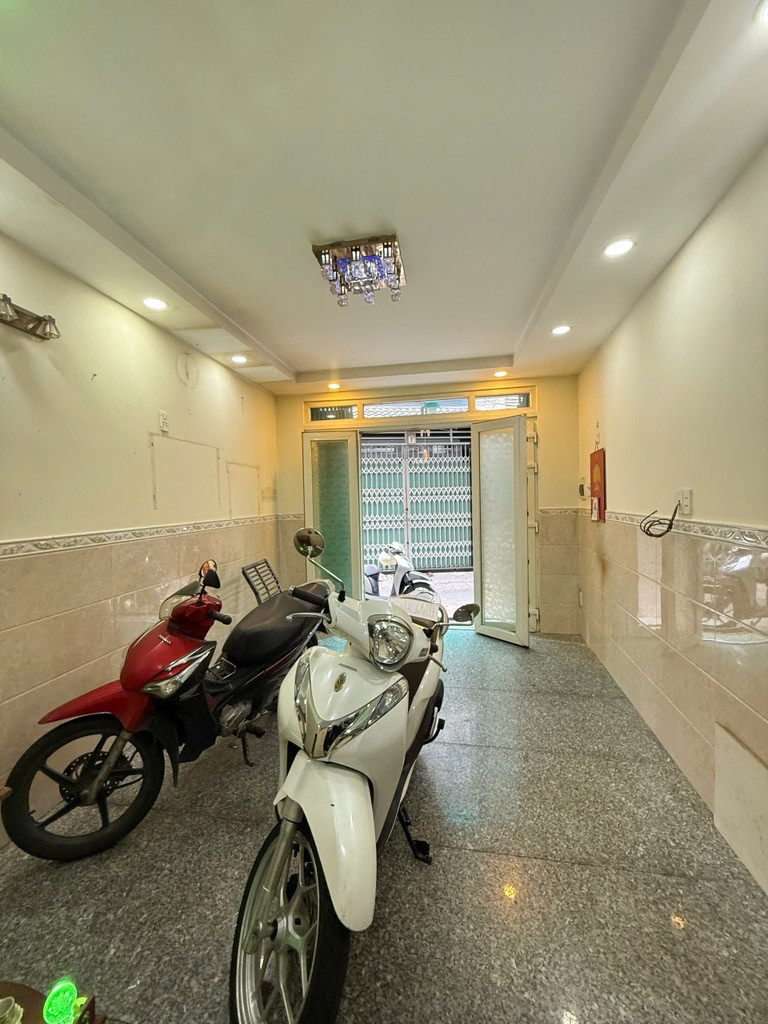 Quận 10 Ngay Ngã 7 Lý Thái Tổ - 5 tầng - 7PN chỉ hơn 5 tỷ