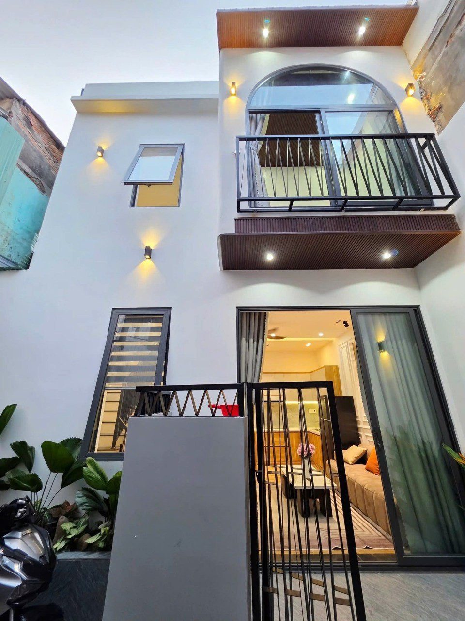 NHÀ MỚI ĐẸP- 2 TẦNG K120 LÝ THÁI TỔ, THANH KHÊ- 4.5Ti