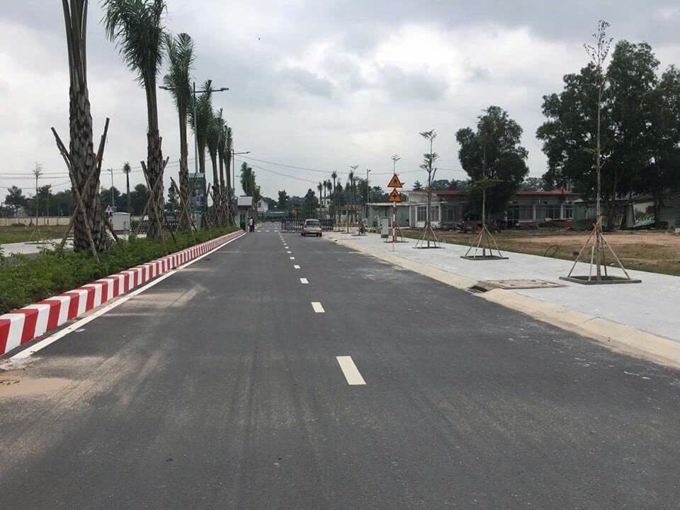 Chính chủ thanh lý lô đất 90m2 ngay Cầu Cát Lái cách trung tâm Sài Gòn 2km,giá 1,75 tỷ,sổ sẵn