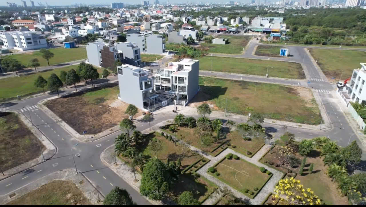 CẦN BÁN LÔ 102M2 TRỤC CHÍNH ĐƯỜNG LÝ THÁI TỔ, TRUNG TÂM XÃ ĐẠI PHƯỚC, 1.350TỶ, SỔ HỒNG SẴN