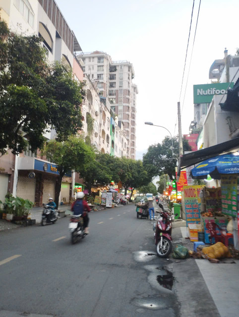 Bán nhà Khu Thiên Phước - 40m2  - 2 tầng BTCT views HXH