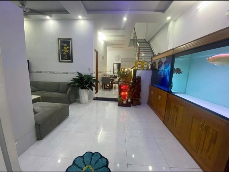 Bán nhà ĐẸP 2 Tầng Trung Tâm Dĩ An,đường ô tô,gần Bcons Garden