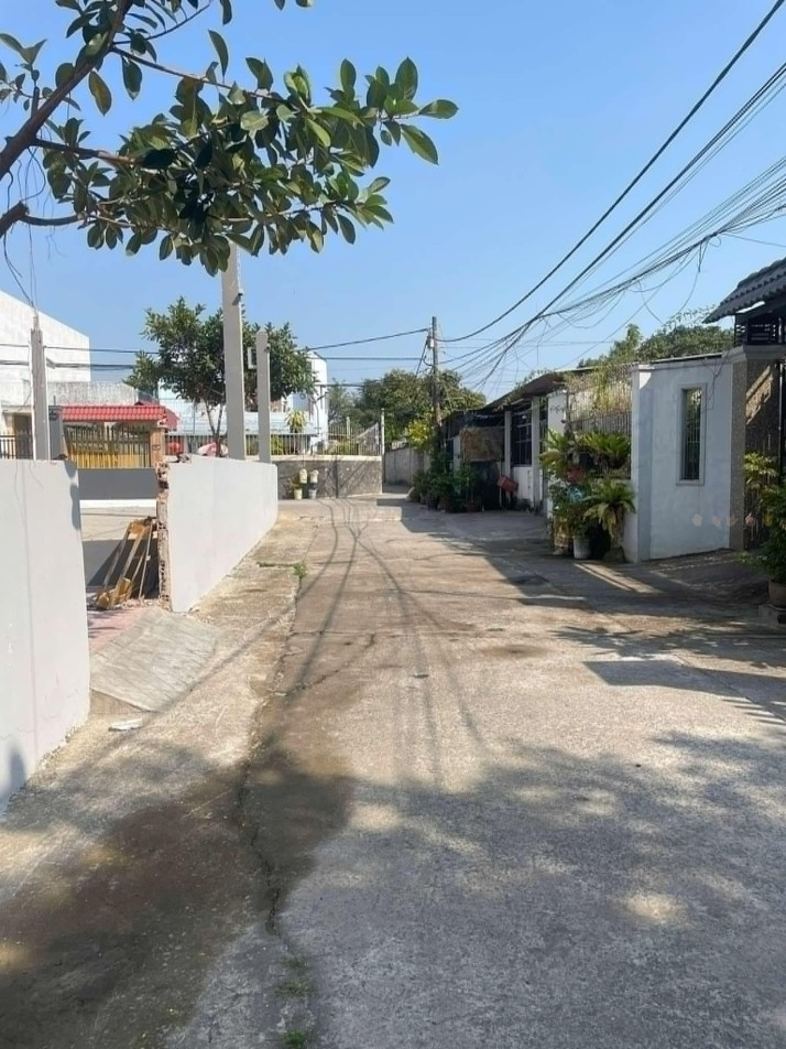 BÁN 2 LÔ ĐẤT ĐẸP GIÁ RẺ – TRUNG TÂM THỊ TRẤN HÓC MÔN