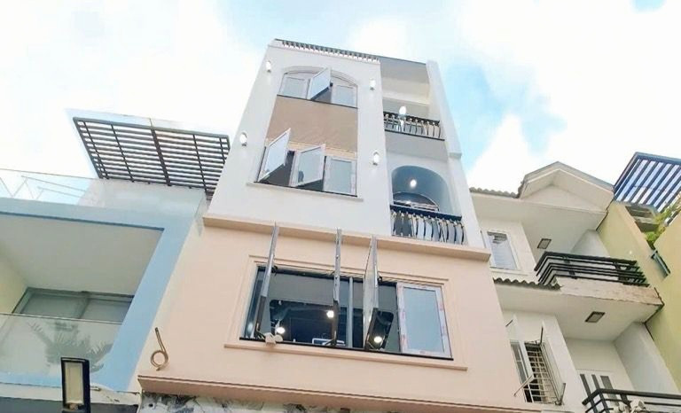 Nhà 5tầng xây mới,6.9tỉ,ngay lê Văn Quới ôtô ngủ trong nhà,tặng full nội thất cao cấp
