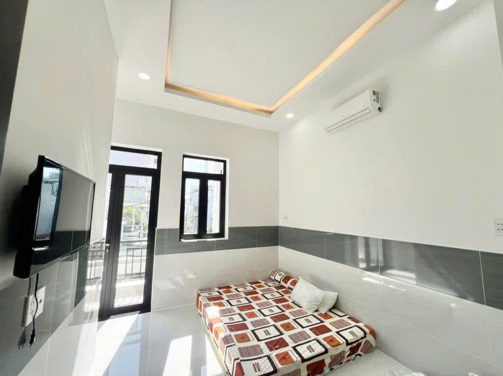 🏠BÁN NHÀ MỚI 100% ĐƯỜNG MÃ LÒ ( 64m2 , 3 tầng ) Hẻm xe tải thông . 
-Giá 5 tỷ 3🌹