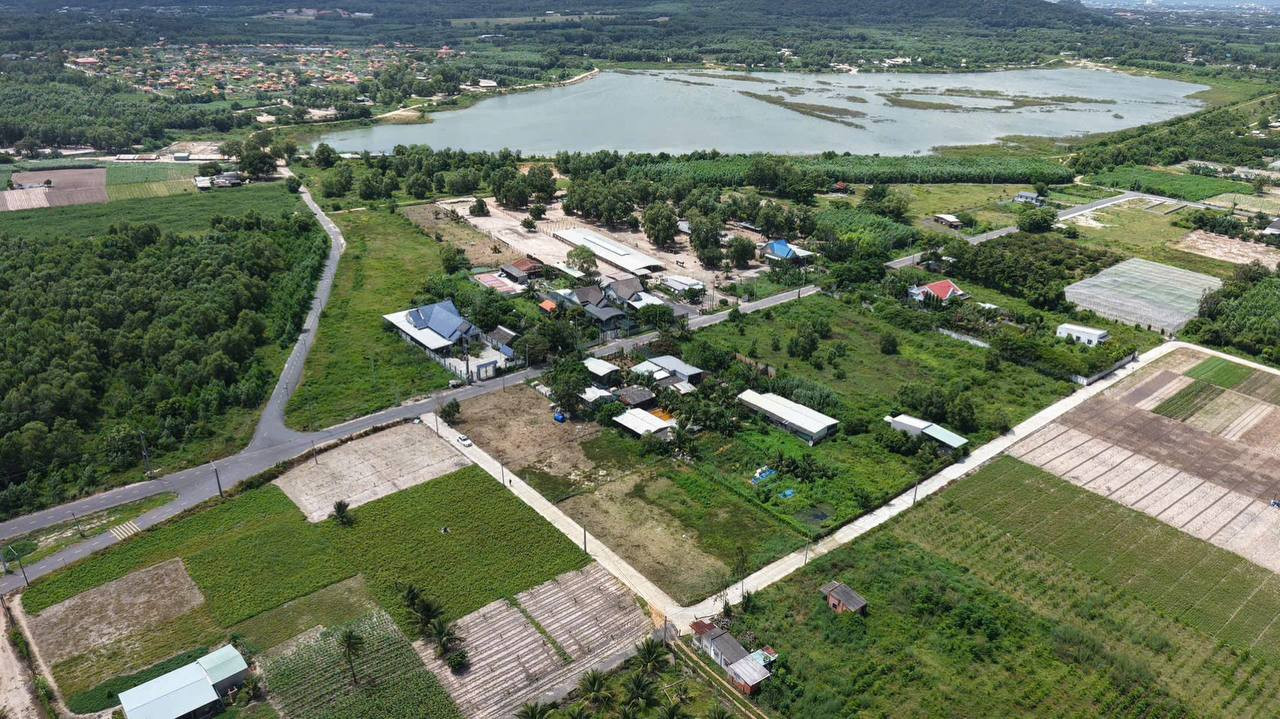 BÁN NHANH LÔ ĐẸP 152m2 CÁCH BIỂN 4km - NGANG 7 SẴN 80m THỔ CƯ - SỔ HỒNG RIÊNG