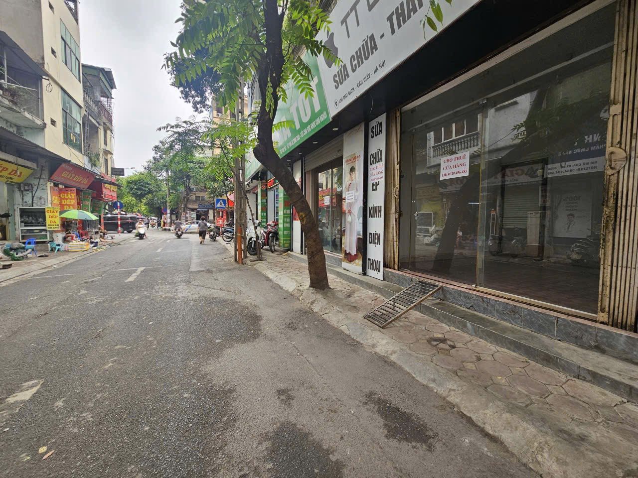 BÁN NHÀ MẶT PHỐ MAI DỊCH. CẦU GIẤY. 120M2 - 2 TẦNG. MT 8M.