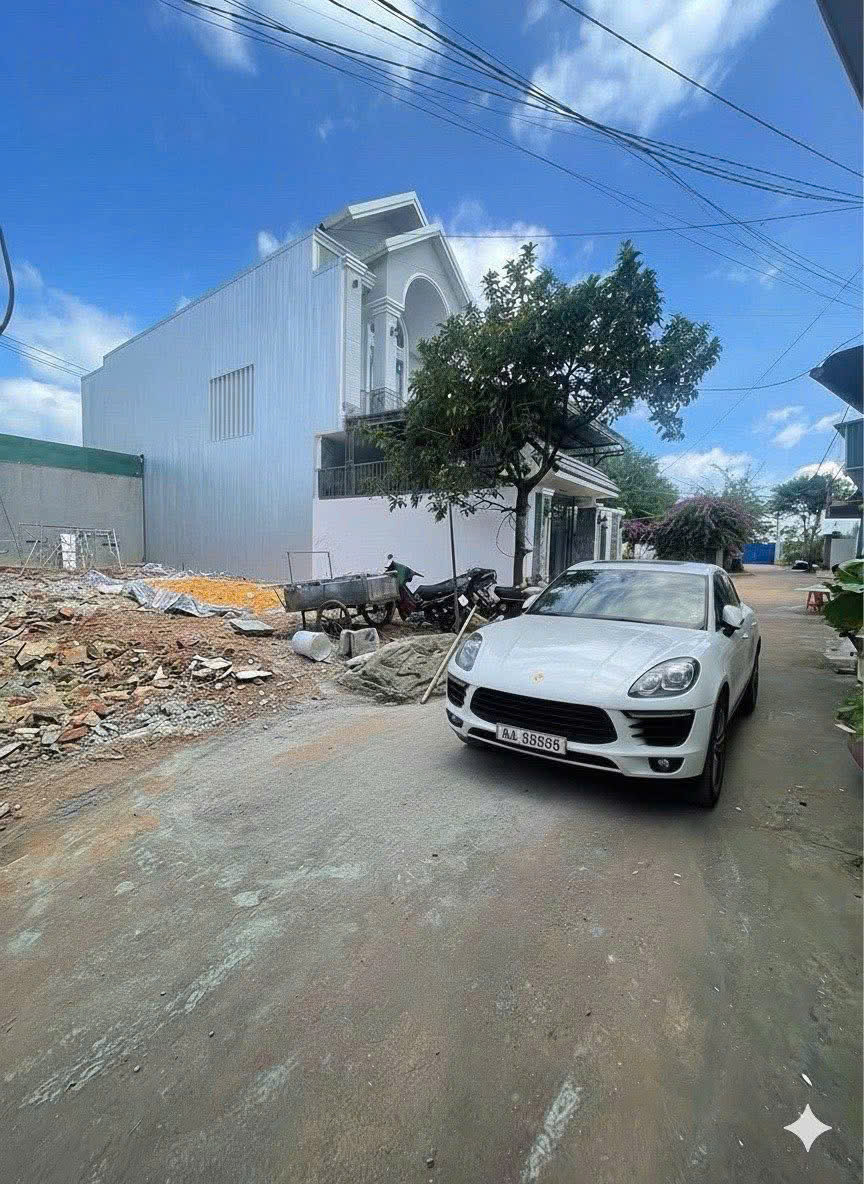 BÁN NGAY LÔ ĐẤT HẺM MAI THỊ LỰU ĐƯỜNG THÔNG OTO NÉ NHAU