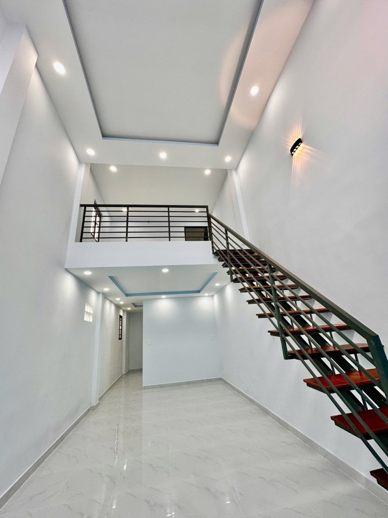 🔥 BÁN NHÀ 2 TẦNG HẺM XE HƠI – MAN THIỆN, 51.8m² (3.9m x 13.6m), TĂNG NHƠN PHÚ A
