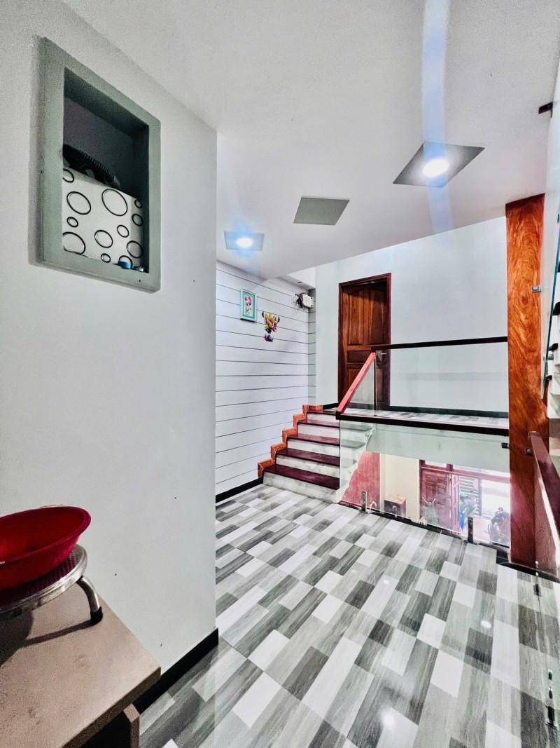 Bán Nhà Man Thiện TĐ 72m² – 3 Tầng BTCT – Hẻm 4m – Giá 6.5 Tỷ