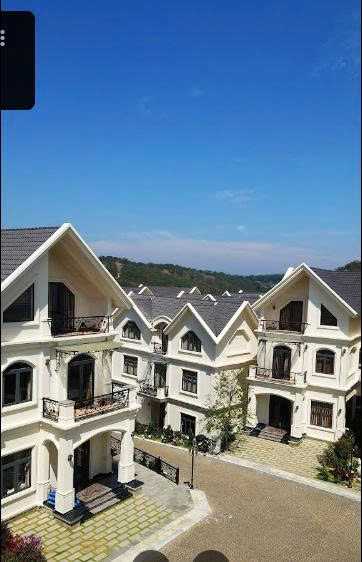 Sở Hữu 2 Căn Biệt Thự Nằm Trong Khu Villa KHU ROYAL Thiết Kế Hiện Đại, Sang Trọng - Đối Diện Mây Lang Thang