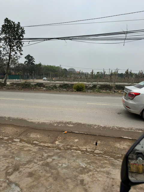 CHÍNH CHỦ Cần Bán Nhà Mặt Đường Quốc Lộ 3 Kinh Doanh  Sầm Uất Tại Nguyên Khê, Đông Anh, Hà Nội