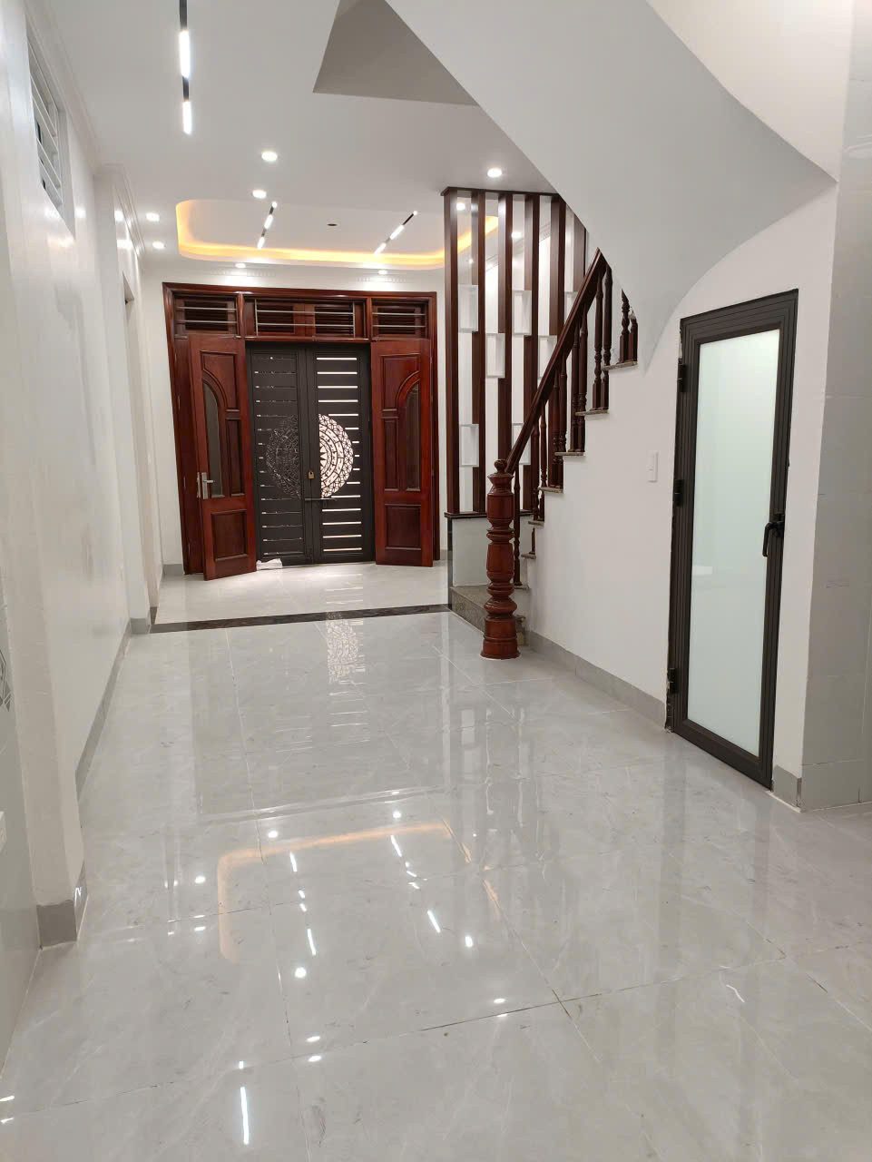 Ngộp Bank giảm giá lần 2 căn góc 39m2 ở Mậu Lương