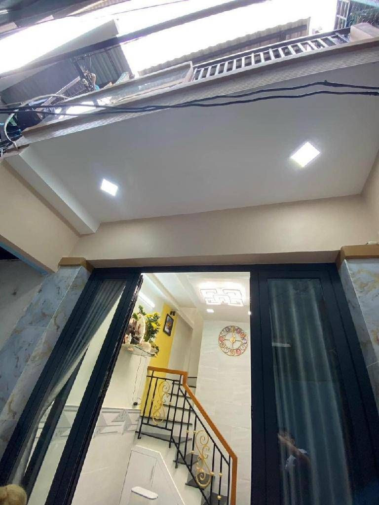 CHỈ NHỈNH 1,8T, NHÀ MỚI 2 TẦNG, SHR, GẦN MẶT TIỀN, GẦN CẦU CHÀ VÀ, GẦN QUẬN 6