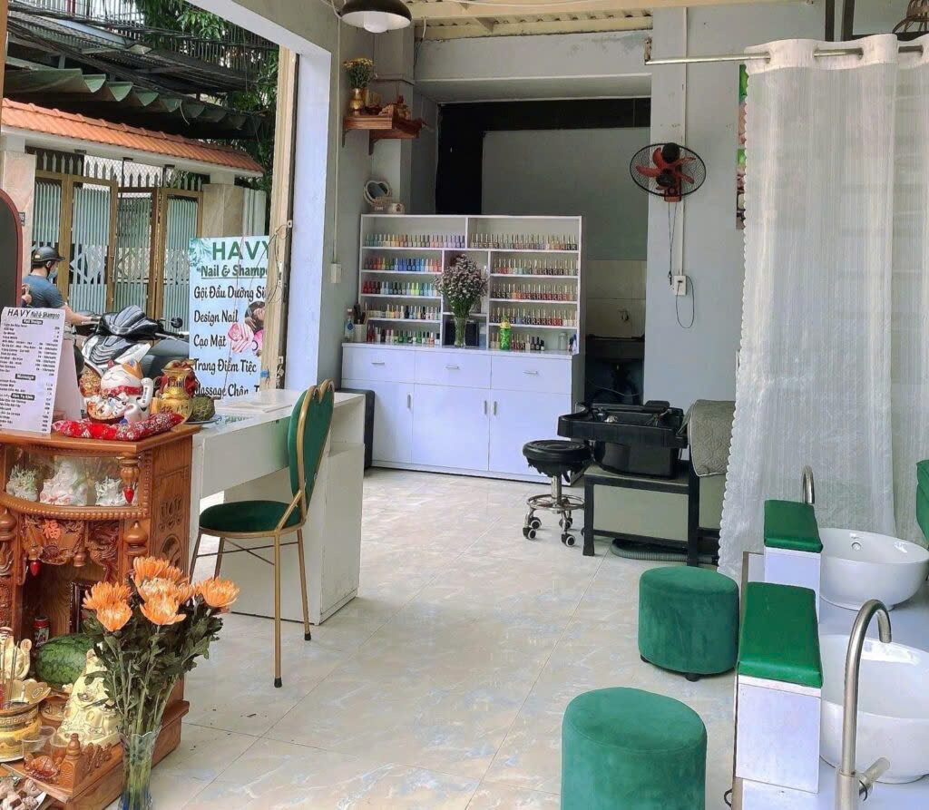 CHÍNH CHỦ CẦN SANG TIỆM NAIL SPA TẠI LIÊN CHIỂU, ĐÀ NẴNG