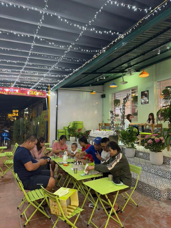 SANG NHƯỢNG QUÁN CAFE  Đ/C :CT3-1 khu đô thị Mễ Trì Hạ