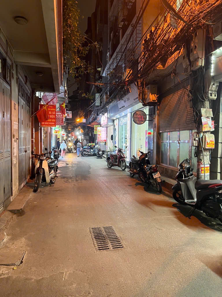 Nhà 100m2  tầng 2  khu TT  lắp máy Minh Khai - 3 phòng ngủ - Hai Bà Trưng - 4,8 tỷ có bớt.