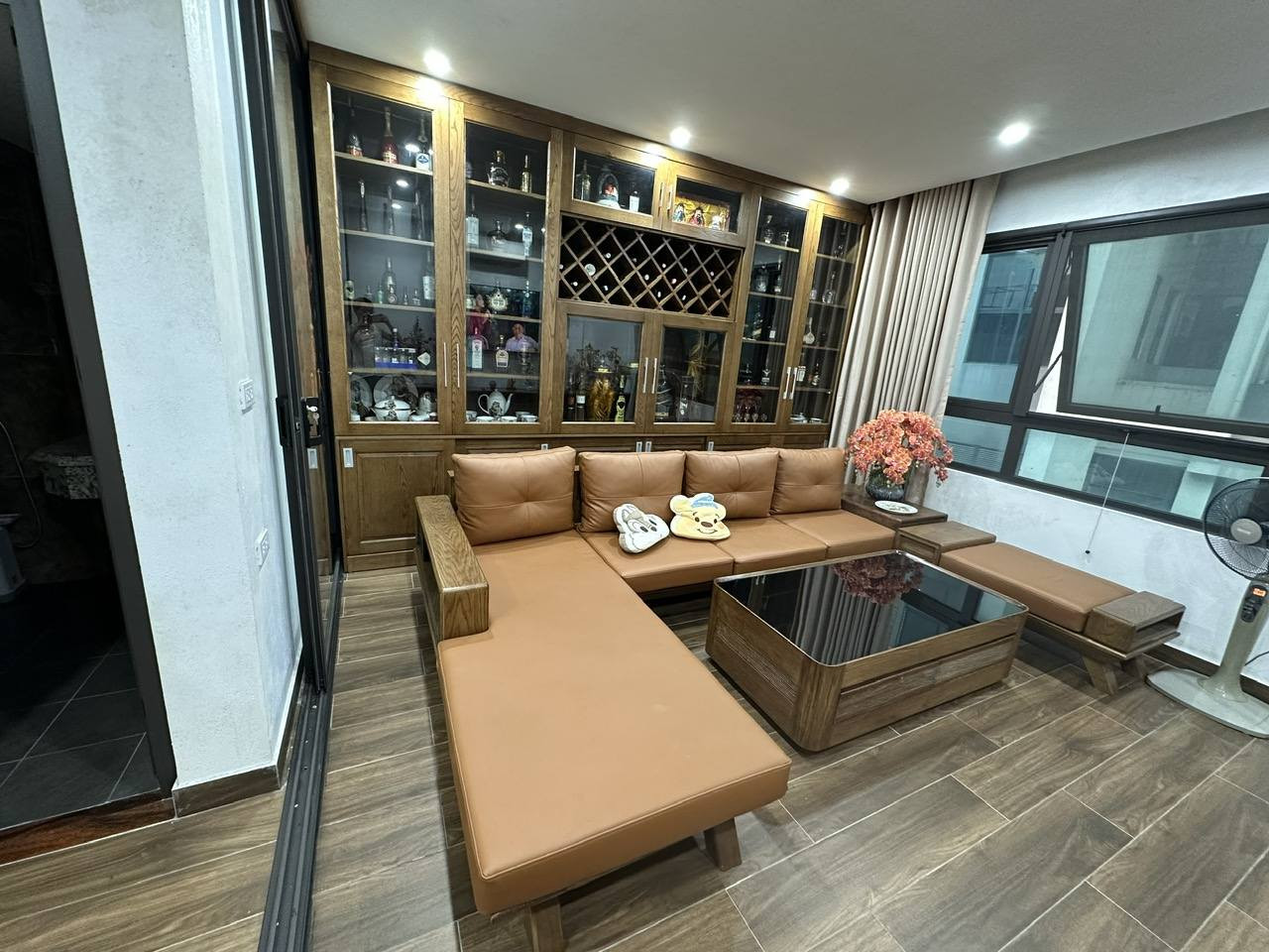 NHỈNH 9 TỶ - NHÀ DÂN XÂY PHỐ MINH KHAI, HAI BÀ TRƯNG, MẶT NGÕ 3 GÁC TRÁNH XE MÁY, 63M2, 5T XÂY MỚI ĐẸP, VỀ Ở NGAY