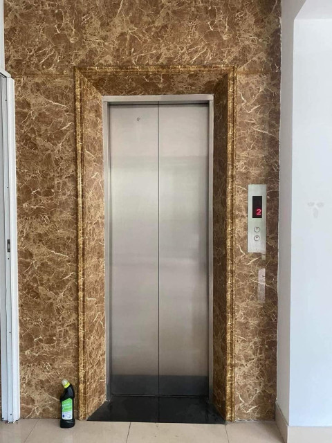Mình cho thuê nhà mới, hai cửa đi, 96m2_ 5T; vỉa hè, Minh Khai-31 Tr