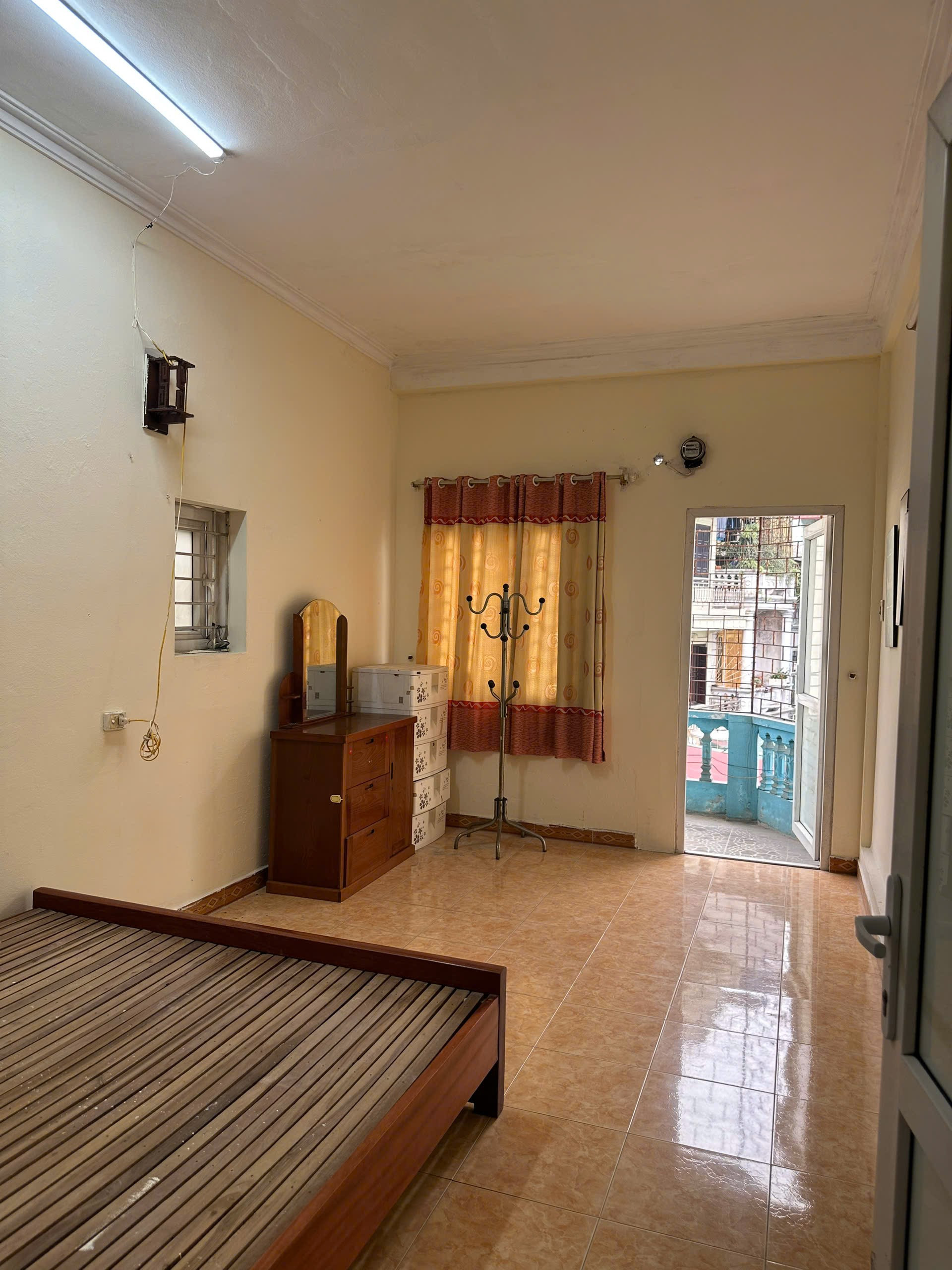 Cho thuê Nhà riêng tại Đường Minh Khai Phường Minh Khai Quận Hai Bà Trưng Hà Nội 35M² 4 Tầng 3 Ngủ - Full Nội Thất - Giá Thuê 10 tr