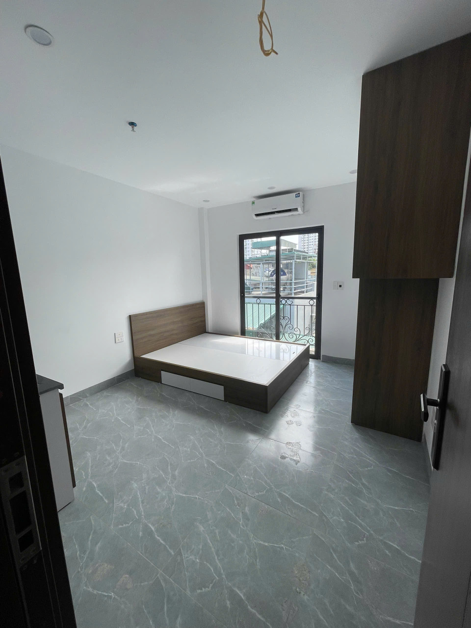 (Cực hiếm) Căn hộ Studio cao cấp 23m2 mới khai trương tại ngõ 359 Minh Khai - Ở tối đa 3 người