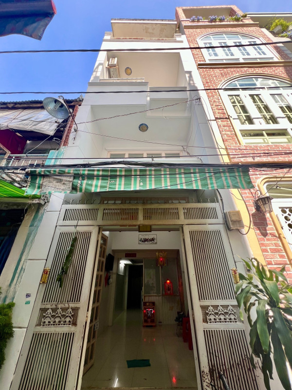 Bán nhà quận 6 - Hẻm xe hơi đổ cửa - Hoàn công đầy đủ 5,9 tỷ