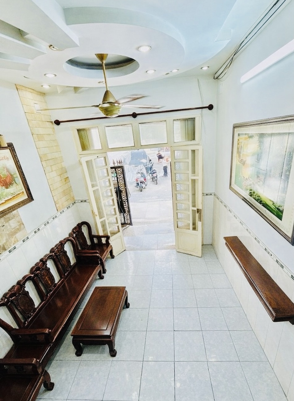 Chỉ Nhỉnh 5 Tỏi-DT 42M2-4PN-Nhà Đẹp-Minh Phụng Q6.