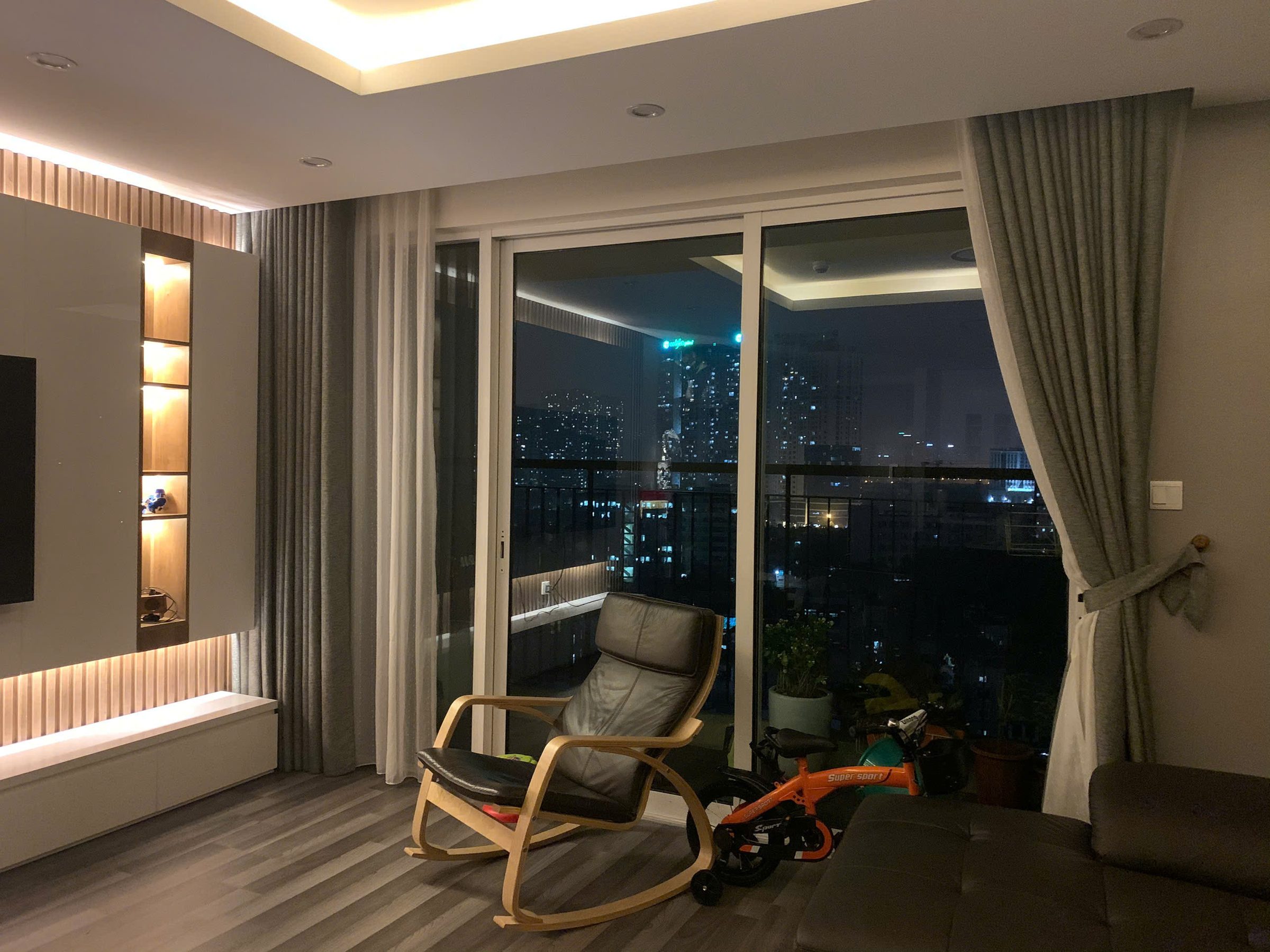 Góc hiếm tòa S4 - căn 2 ngủ full đồ tại Seasons Avenue - giá 7.2 tỷ
