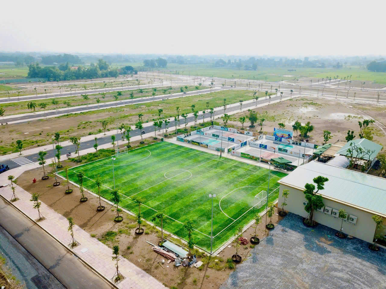 bán lô đất 85m2 gần chợ Mỹ Hạnh, Đức Hoà- Long An