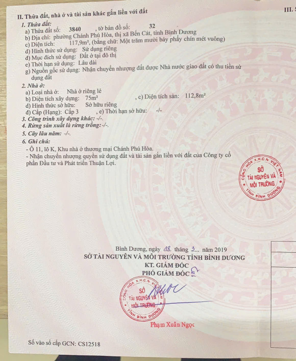Nhà mặt tiền đường