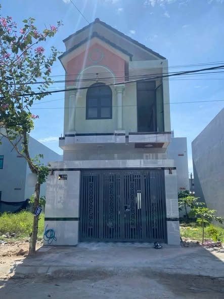 Bán nhà 82.8m² full thổ cư ngang 4.6m giá 2.65 tỷ tại Đường N3 KDC phường Trường An nay là Phường Long Châu, tỉnh Vĩnh Long