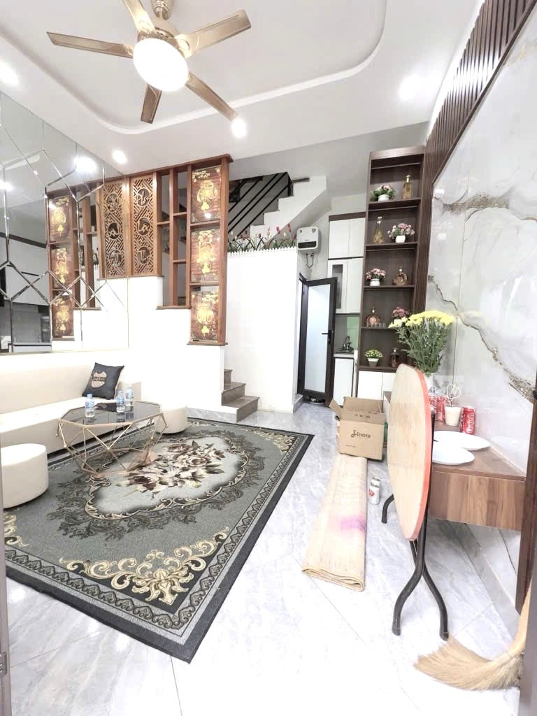 TRUNG TÂM HOÀNG MAI – LÔ GÓC – Ô TÔ ĐỖ CỔNG – GIÁ DƯỚI 3 TỶ
